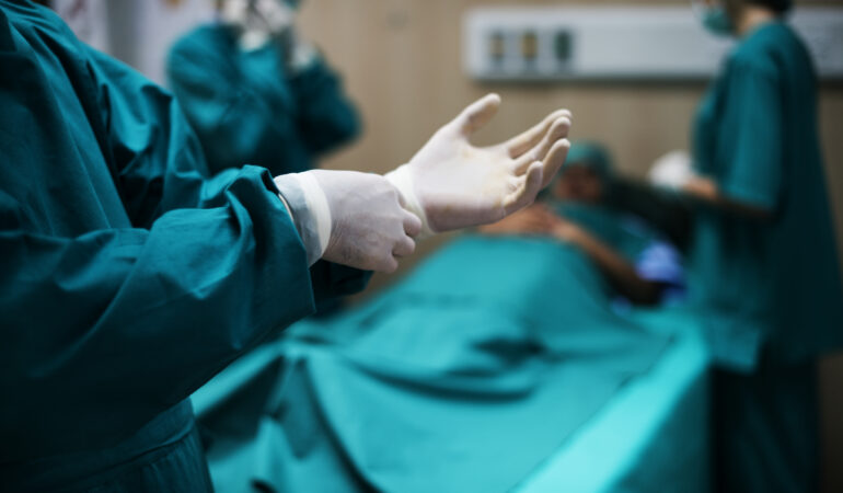 Laparoscopic surgeon in Shapurnagar performing minimally invasive surgery
